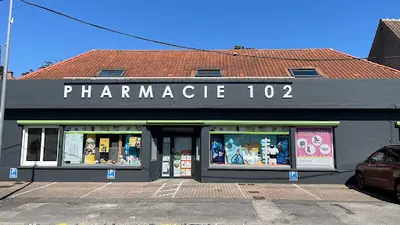 Pharmacie 102
