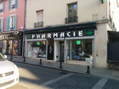 Pharmacie Sarrazin