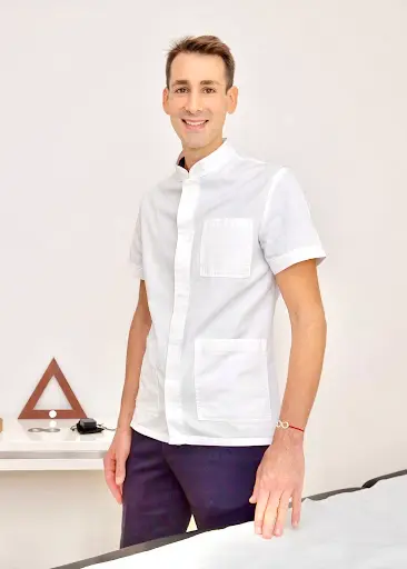 Julien Urnel - Magnétiseur