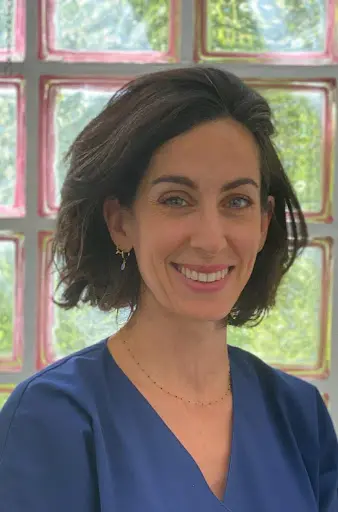 Docteur Ava Abehassera-cohen, Orthodontie Enfant et Adulte- Alignement Dentaire - Attaches Et/ou Gouttières Transparentes