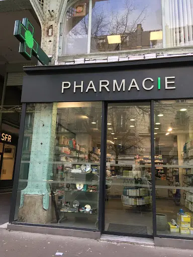 Pharmacie 111