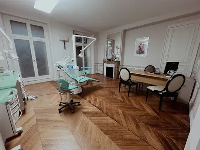Dr Korchia-marciano Esther