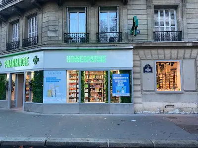 Pharmacie du Métro Wagram