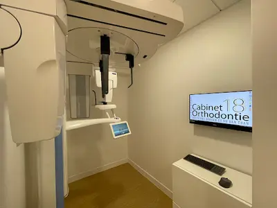 Cabinet d'Orthodontie Paris 18 - Docteurs Sersab et Vu Van Tuan