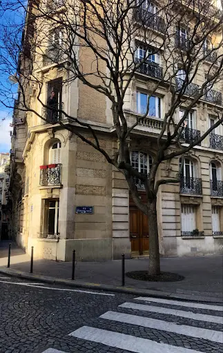 Nathalie Yuksel Sophrologue, Hypnothérapeute, Psychopraticienne Paris 18