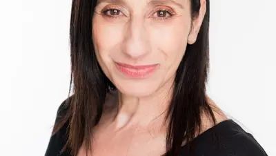 Nina Zeggour - Réflexologie, Kinésiologie et Energétique Traditionnelle Chinoise