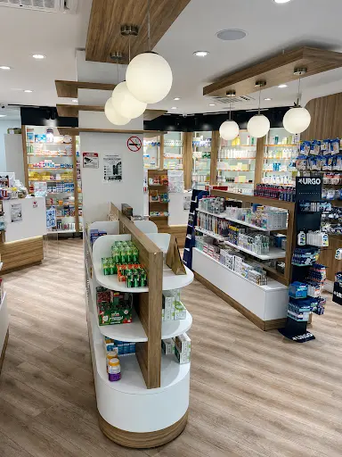 Pharmacie de la Porte de Clignancourt