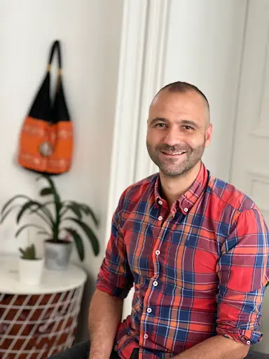 Djemel - Hypnothérapeute - Maitre Praticien en Hypnose et Pnl - Paris 3 Ème - Paris 11 Ème