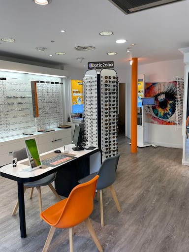 Opticien Paris - Optic 2000 - Face au 113, Bd Haussmann