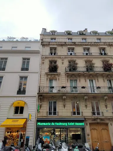 Pharmacie Isalarry 2