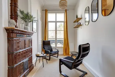 Anne-charlotte Séguineau Hypnothérapeute Emdr Paris 9