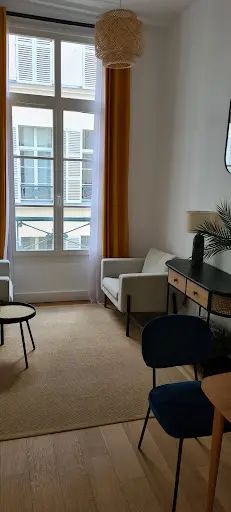 Eric Dos Santos - Hypnothérapeute - Hypnose Ericksonienne - Paris 9 (75009)