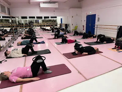J K Line Corps & Sens/réflexologue/relaxologue/educatrice Sportive Sport Santé Apspm/massage Amma Assis/ Pilâtes et Danse.