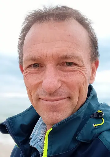 Christophe, Magnétiseur, Énergéticien, Coupeur de Feux, Rebouteux