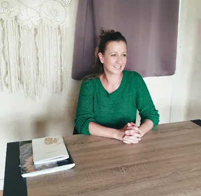 Audrey Bisson - Hypnose, Sophrologie et Soin Lahochi