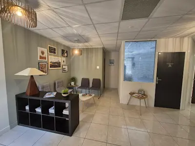 Kathy Arazo - Centre de Thérapie Brève - Thérapeute Emdr-dsa
