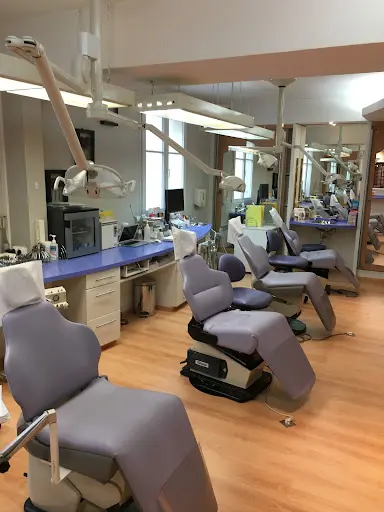 Dr Cabinet Orthodontie Puteaux - Enfant / Adulte, Gouttières Invisibles Invisalign