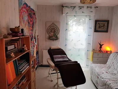 Magnétiseur(se) Soins Énergétiques Spirituels (corps et Âme) Nicole Hergault