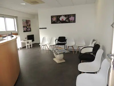 Dr Rukbi Yasmina - Orthodontiste Rezé