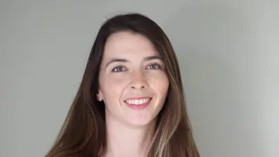 Dr Elodie Arnaud