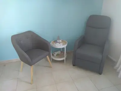 Sandra Lopez Laphond Sophrologue Robion 84, Emdr-imo, Sophrothérapie, Sevrage Tabagique et Perte de Poids Avec l'Hypnose