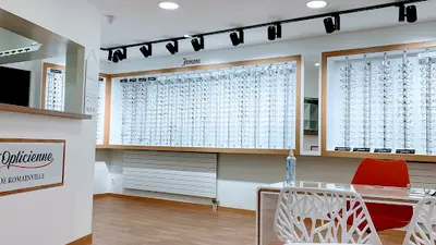 l'Opticienne de Romainville