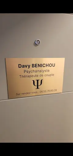 Psychanalyste, Sexologue et Thérapeute de Couple
