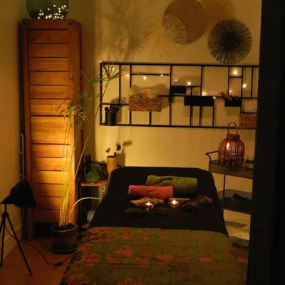 Ségolène de Sacy - Réflexologie - Massage Bien-être - Aromathérapie