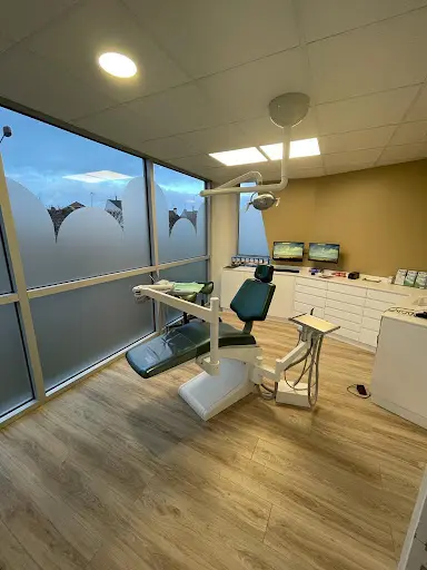 Dr Smileart Orthodontie - Orthodontiste Rueil Malmaison- Orthodontie Invisible