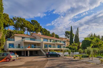Dr La Réserve Sanary - Bandol Rivage Orthodontie