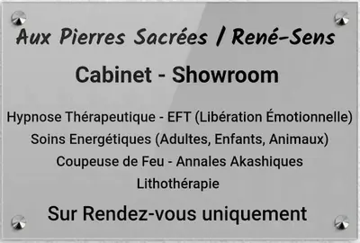 Aux Pierres Sacrées / René-sens