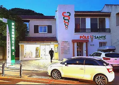 Pharmacie des Playes