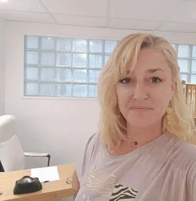 Virginie Voraz, Hypnose & Psychothérapie, Rêve Éveillé Libre, Soins Énergétiques, Bien-être, Coach Spirituel