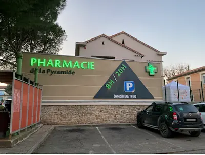 Pharmacie de la Pyramide