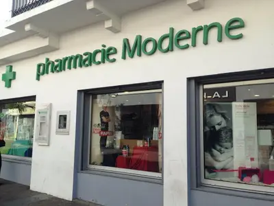 Pharmacie Moderne