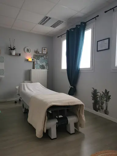 Bénédicte Marin Kinésiologie et Hypnose Certifiée