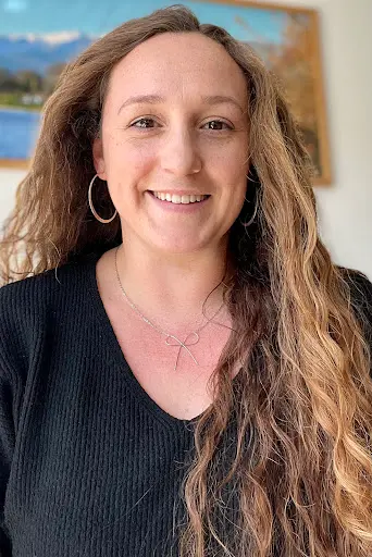 Charlotte Flores - Magnétiseur - Tarologue