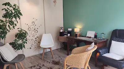 Sophrologue-yoga du Rire - Laetitia Mahe