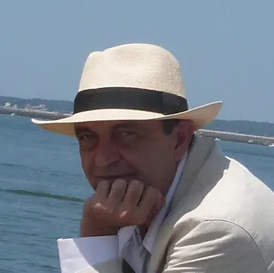 Jc Lavaud Cabinet d'Hypnothérapie / Psychothérapie Directeur et Fondateur de l'Institut Milton Erickson de la Réunion