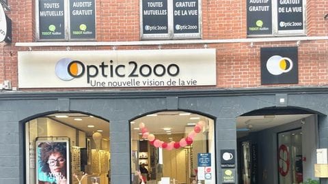 Opticien Saint-pol-sur-ternoise - Optic 2000 - Parking Client Accessible Par la