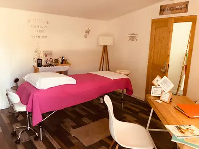 Letitia Coffre Réflexologue Énergéticienne et Massage Bien-être