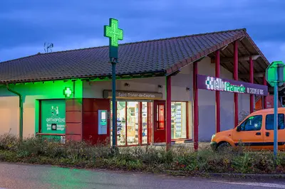 Pharmacie de Saint Trivier de Courtes