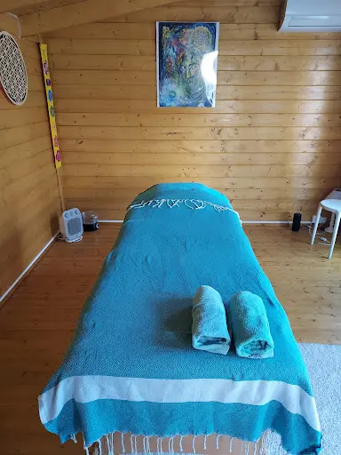 Sabrina Rouge - Hypnothérapeute Sophrologue Massage Energéticienne