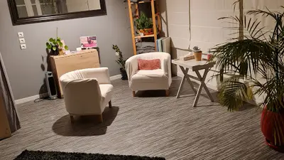 Charlie Hoàng | Hypnose & Pnl & Thérapie Brève | Strasbourg