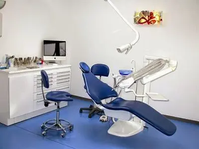 Dr Luc Halb - Dentiste