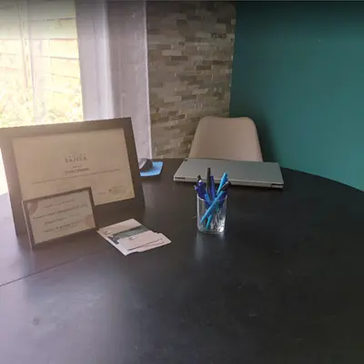 Elodie Demard - Hypnothérapeute et Conseillère en Naturopathie Certifiée - Taverny