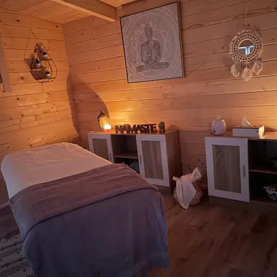 Réflexologue, Masseuse Bien-être Laura Leprevost (l Instant Zen)