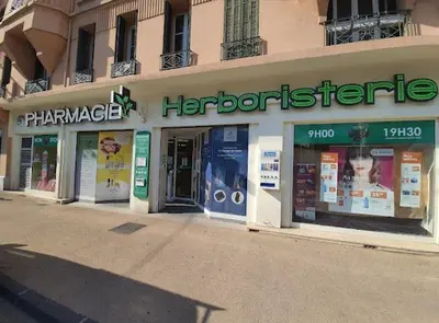 Pharmacie Champ de Mars