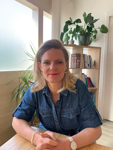 Sybille Desjobert-de la Brosse - Réflexologue, Formatrice en Réflexologie, Coach en Psychologie Positive