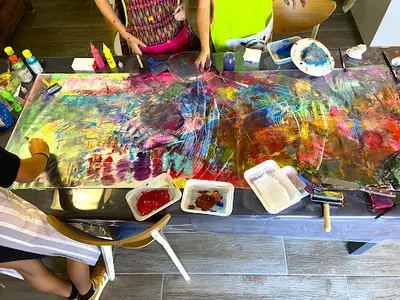 Céline Routens Art-thérapeute Draguignan / Intervenante Artistique